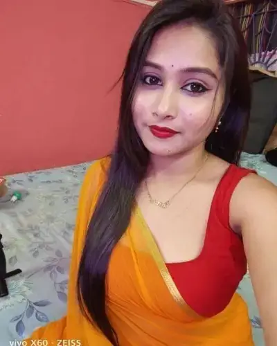 Call Girl in Gudha Malani